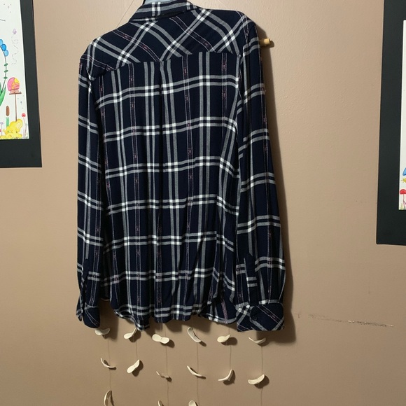 Soft and flowy flannel print blouse ❤️ - Picture 3 of 3